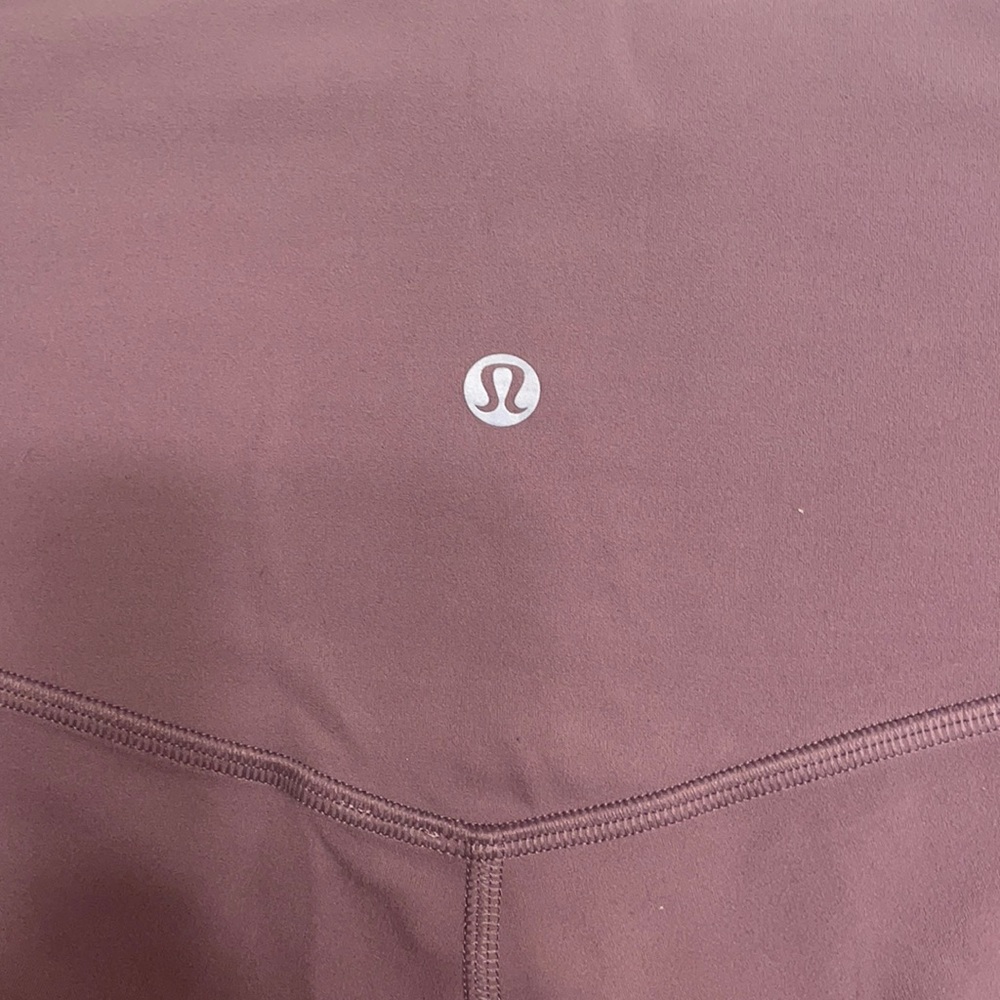 Lululemon High Rise Pant 28”